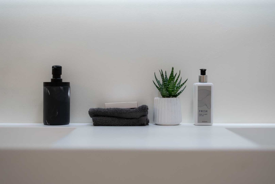 2 Bedroom Property for Sale in Sea Point Western Cape